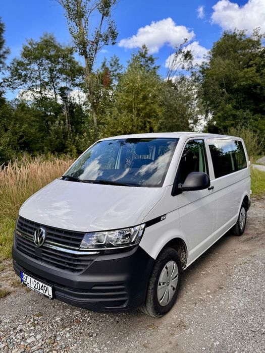 Volkswagen Transporter Volkswagen T6 8 osobowy Caravella 2.0 23% VAT Pełny odpis
