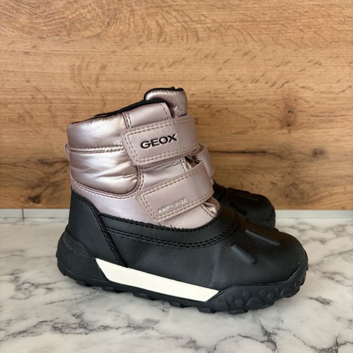 Зимові черевики Geox