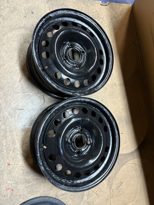 4x100 OPEL CORSA ADAM 6Jx15 ET43 56,6 felgi stalowe