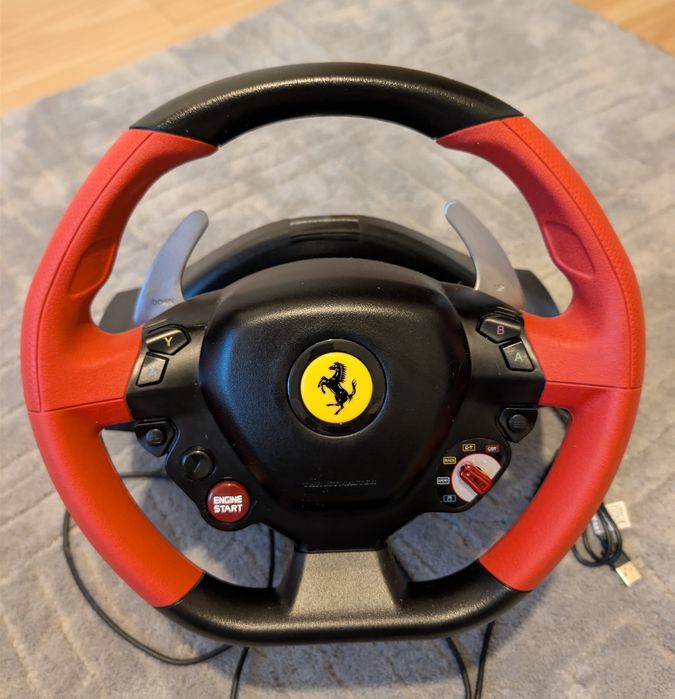 Kierowca Thrustmaster Ferrari 458 Spider