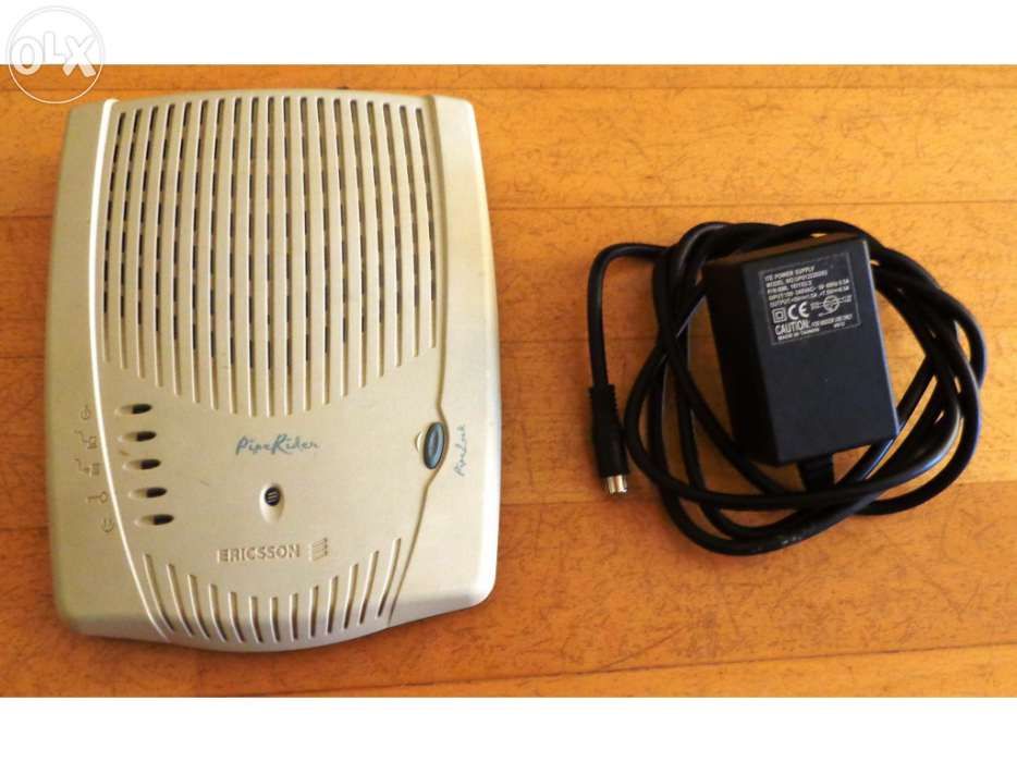 Modem Ericsson com cabo ligação