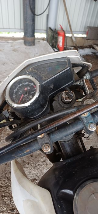 Продам спарк в нормальному состоянии