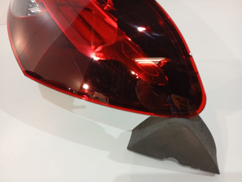 Lampa tylna prawa Mercedes E W213 LCI nowa 18286