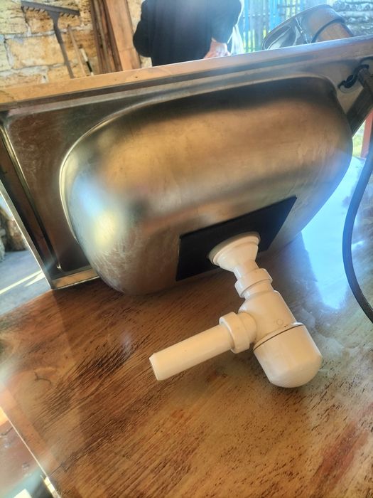 Мойка, мийка, умивальник, кран