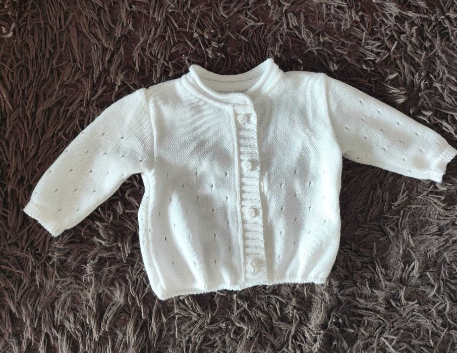 Sweterek biały ażurowy, dla dziewczynki rozm. ok 62-68