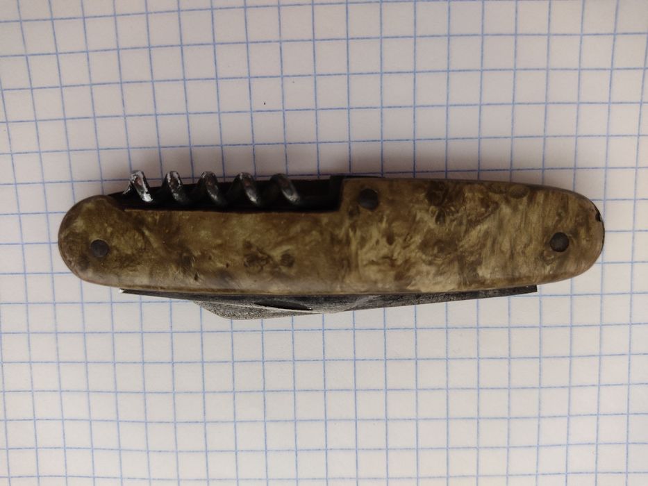 Складной нож времён СССР.