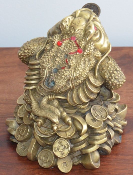 Sapo Feng-Shui em metal pesado