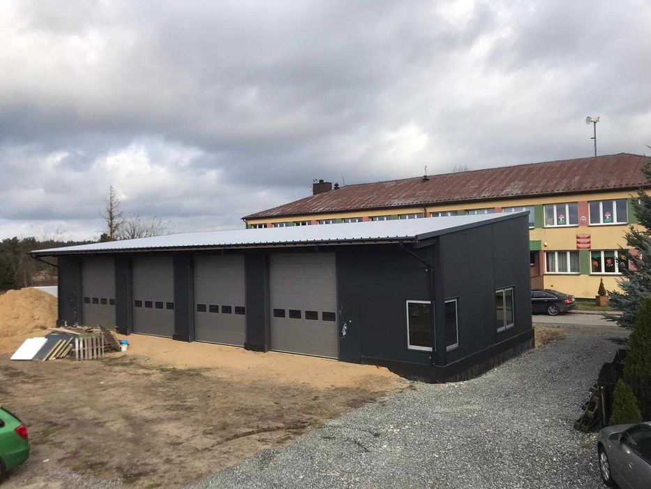 Hala warsztatowa 10x28 z płyty warstwowej- dach jednospadowy- solidna!