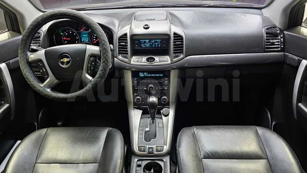 Chevrolet Captiva LT Premium
