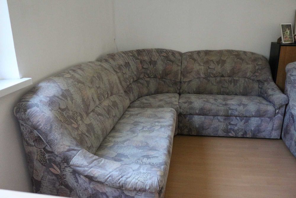 Narożnik rozkładany z funkcją spania plus fotel