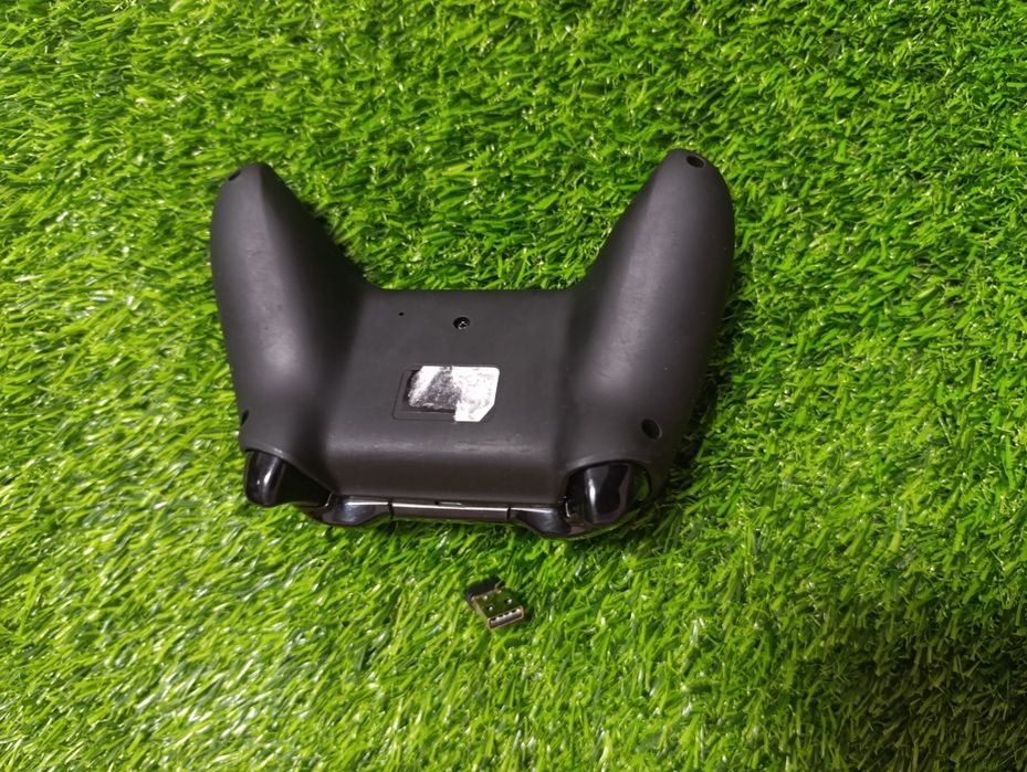 Джойстики с беспроводные  SVEN GC-5070, геймпад 706W для PS, PC и т.д.