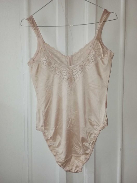 Body damskie 85C