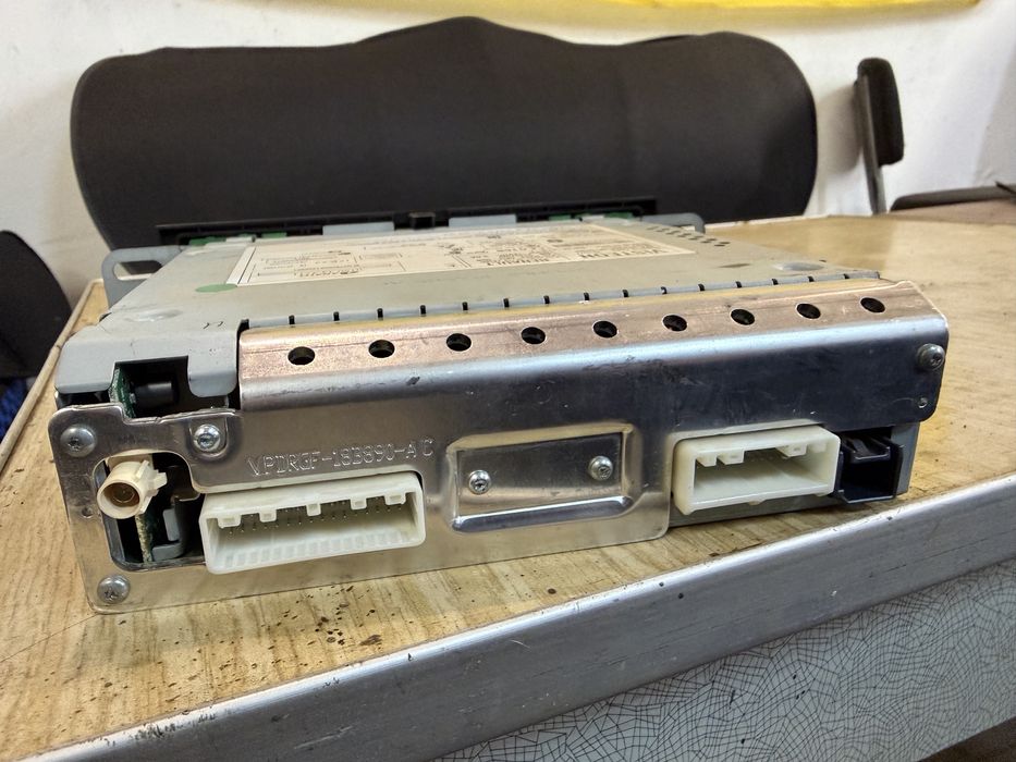 Магнітола Рено Трафік