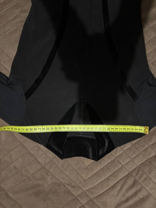 Ювенальське плаття,Бейсик