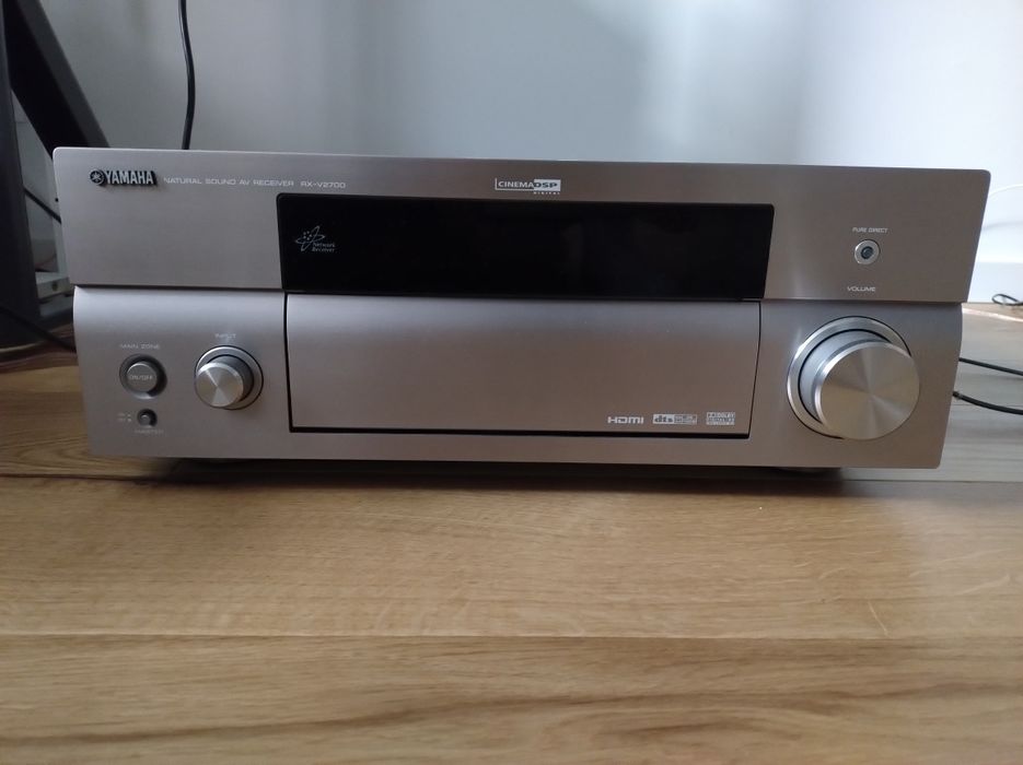 Yamaha RX-V2770 amplituner kina domowego
