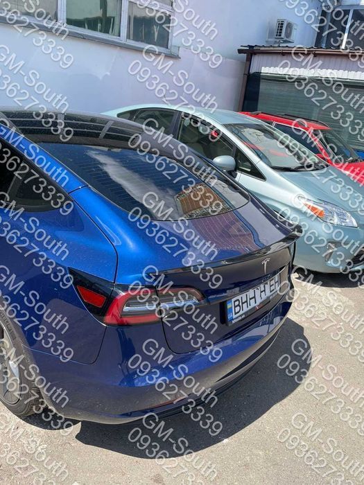 Tesla Model 3 Спойлер Сабля Spoiler на Крышку багажника 2017-2023
