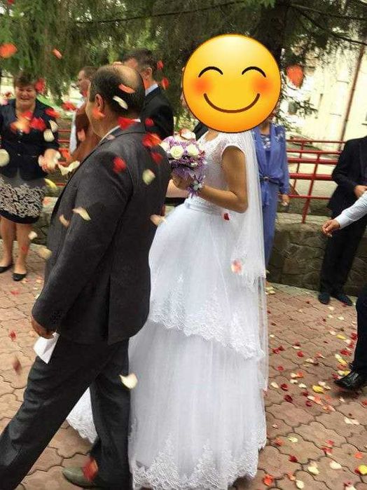 Свадебное платье