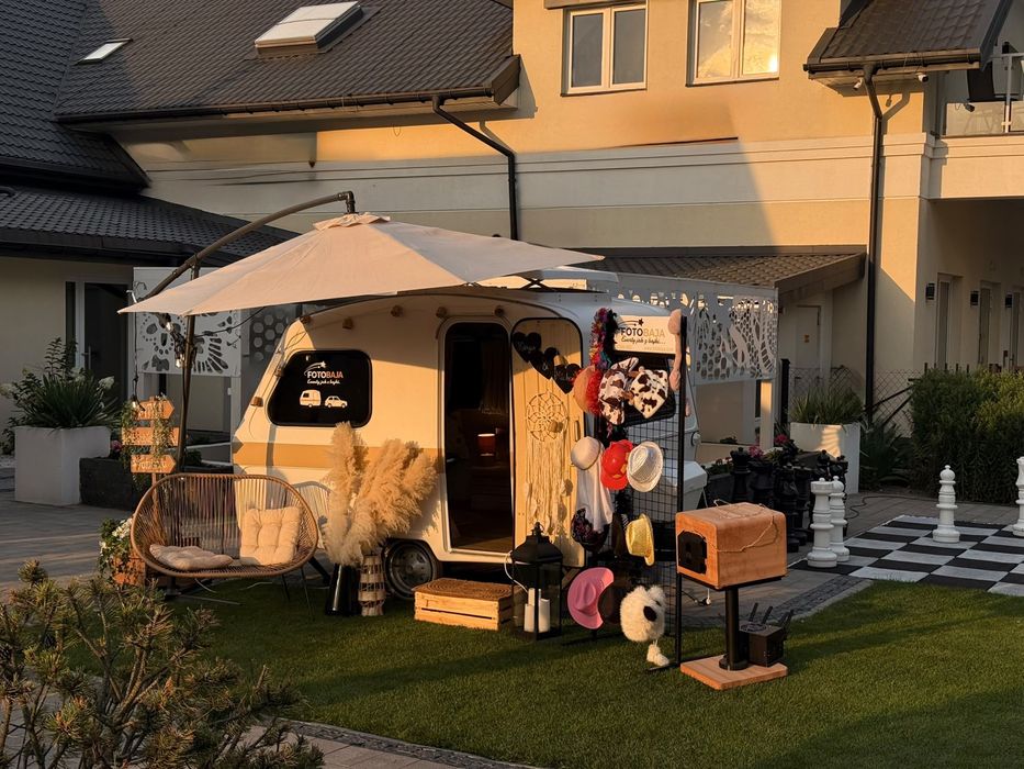 Fotoprzyczepa Boho - Fotobudka Fotolustro