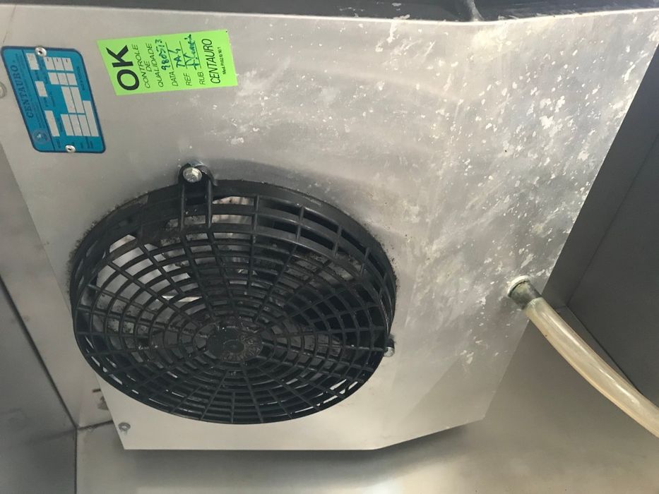 Frigorífico/armário refrigerado