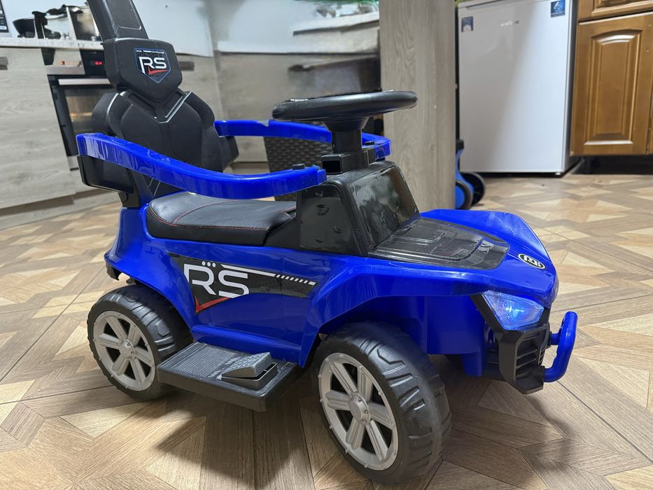 Електромобіль дитячий Bambi Racer каталка-толокар