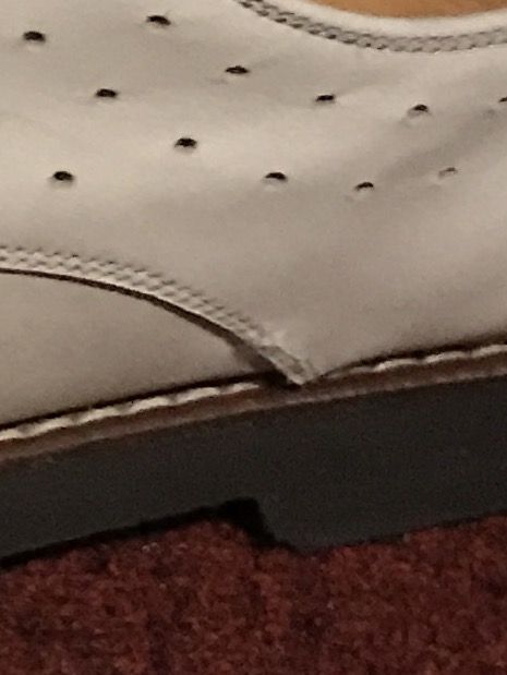 Bally с перфорацией, оригинал, производство Швейцария на 27 см