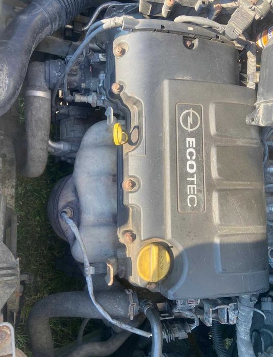 Silnik Opel: Corsa E Astra J Meriwa  B Adam 1.4 16V B14XER