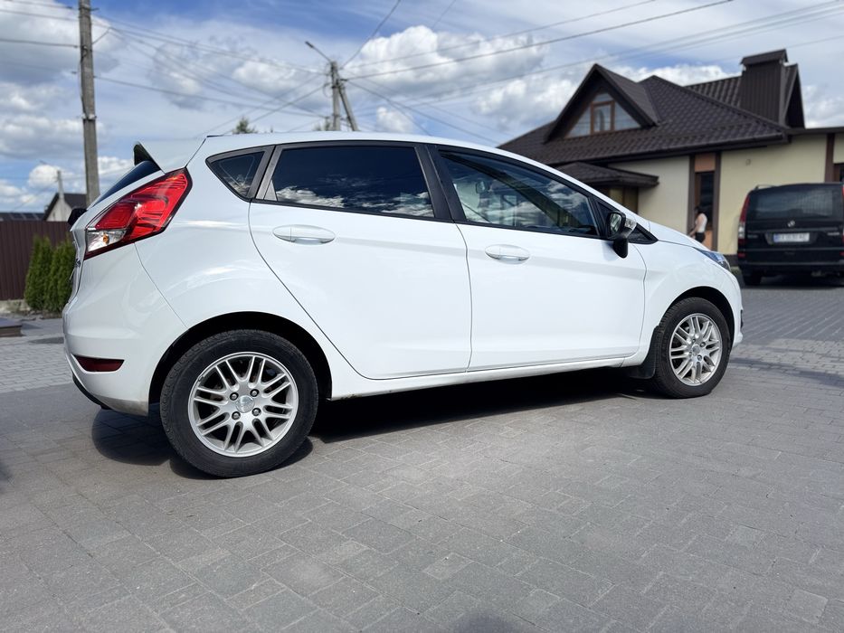 Ford Fiesta 2013 VIN WF0DXXGAKDDM78944 фото оголошення 5 з 18