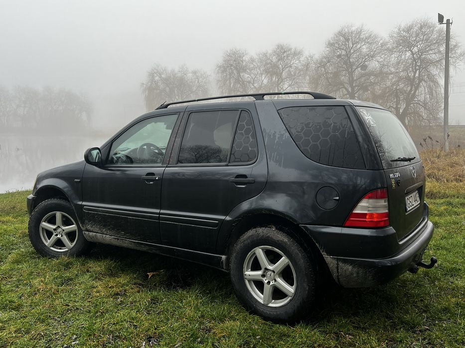 Mersedes-Benz ML270 автомат