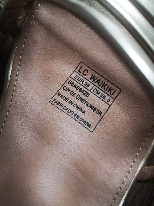 SALE! Босоніжки на каблуку LC WAIKIKI, 38 розмір, золотавий, як нові