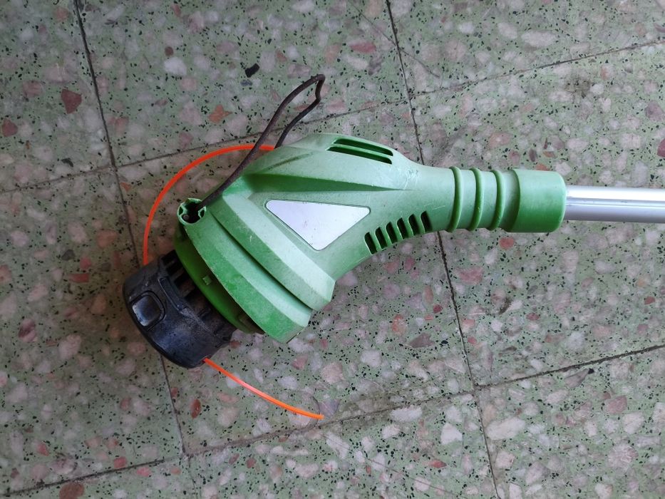 Roçadora elétrica 430Watt