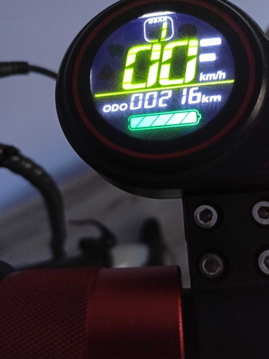 Hulajnoga elektryczna motus pro 8.5 Jak nowa !!