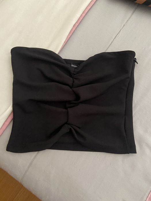 Conjunto de roupa usada para adolescente que veste S/M