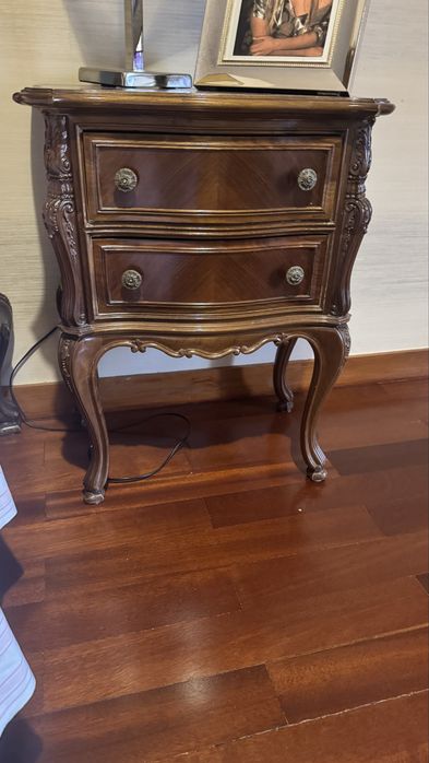 Quarto de antiquário completo lindo!