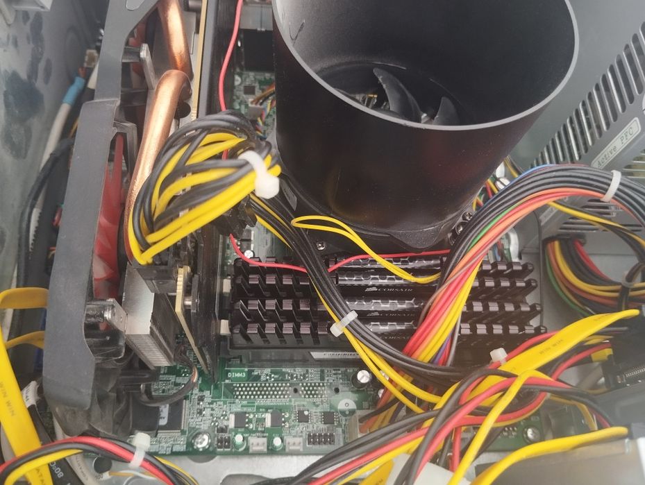 Pc gaming Intel i7 4 core 12Gb ram Rx 570 8Gb