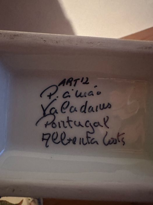 Garrafa antiga pintada à mão