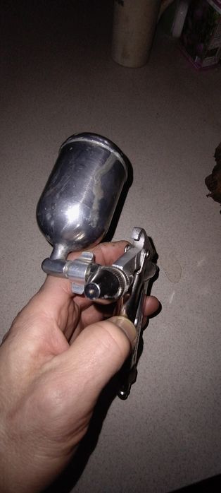 Краскопульт (0.5) б/у маленький