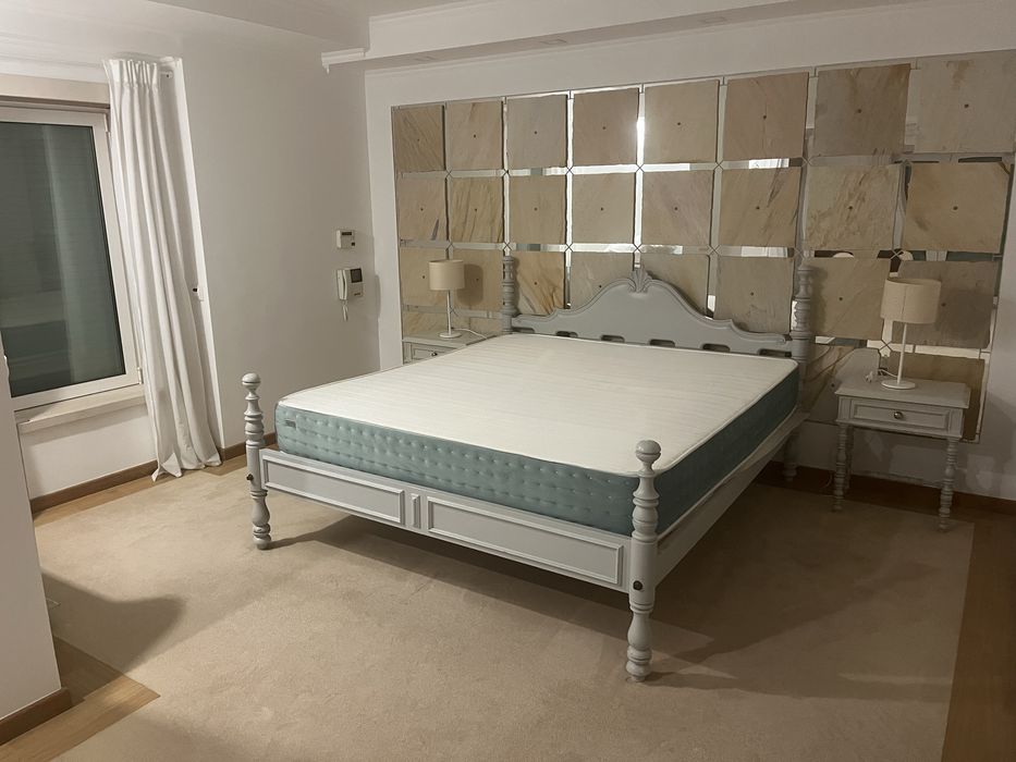Colchao 180/200  epeda topo de gama c cama e mesas de cabeceira de oferta