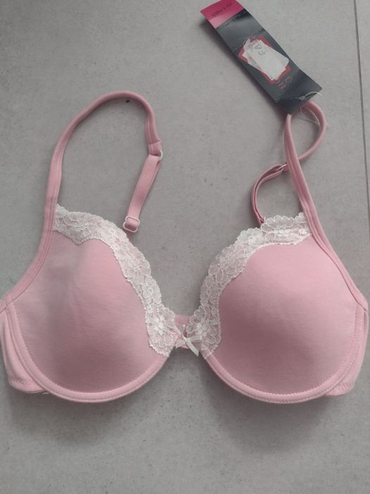 Nowy.biustonosz r S M&S