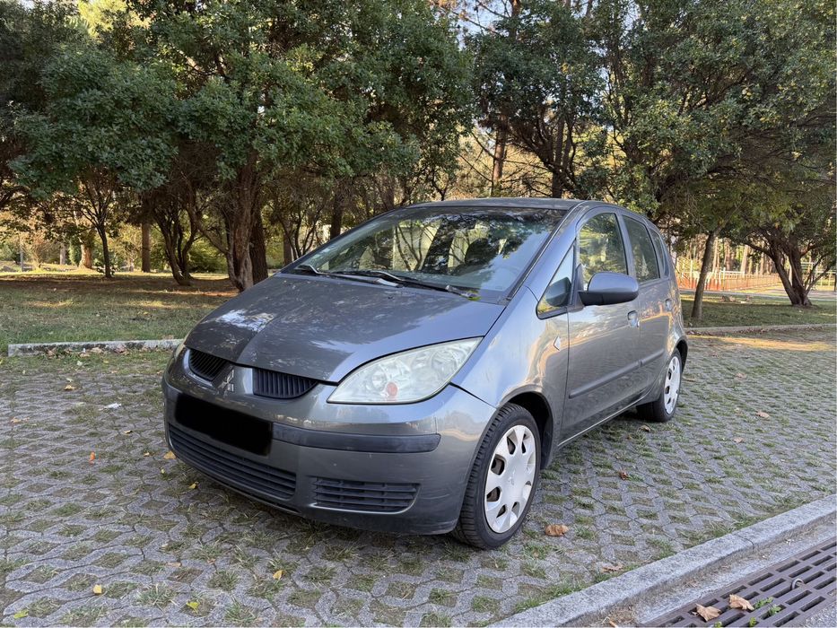 Mitsubishi Colt 1.1  Gasolina — photo 2
