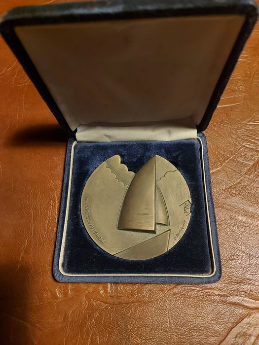 Medalha do Campeonato do Mundo de vela classe Vaurien  de 1988