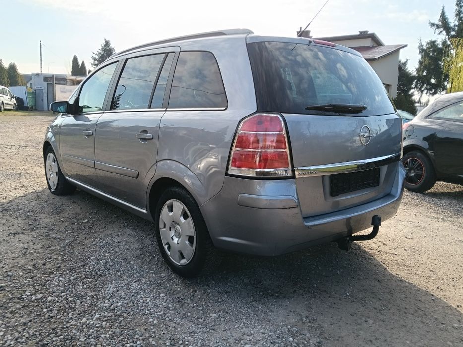 Opel Zafira 1.6 105 kM 7 osobowy