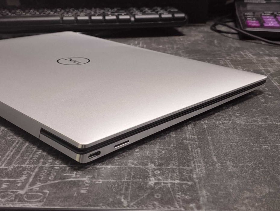 DELL XPS 13 (9300) i7\8gb\256ssd\FHD+\Тачскрін