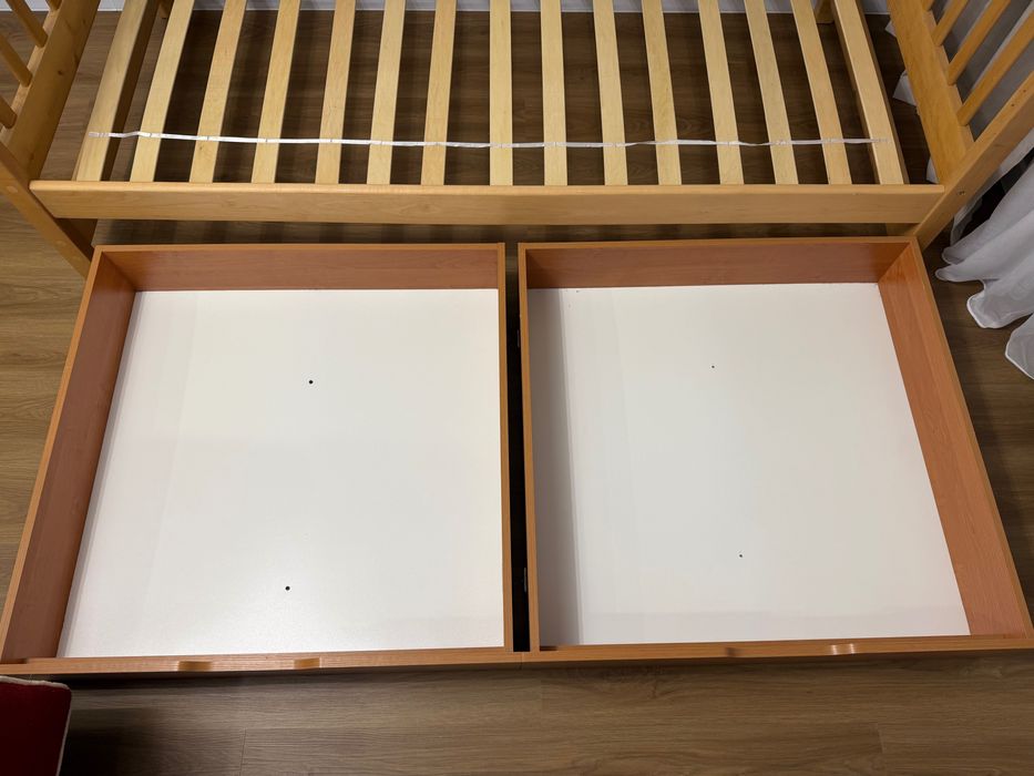 Продам ліжко полуторне кровать