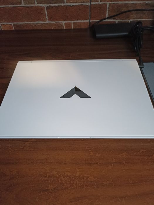 Ноутбук HP Victus Gaming 16-White