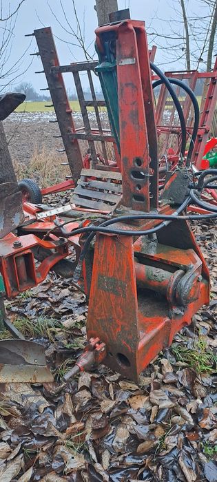 Pług KVERNELAND 4 obrotowy vario