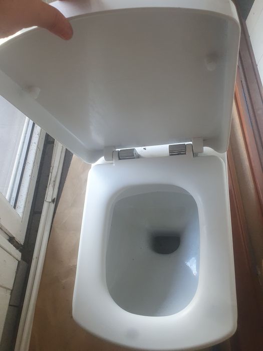 Meble łazienkowe Cersanit + 2x WC