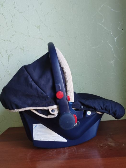 Автокресло с рождения