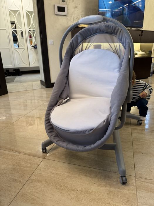 Продам ліжко chicco baby air 4