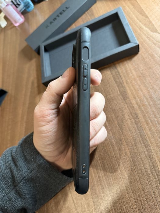 Продам чохол з натуральної шкіри крокодила