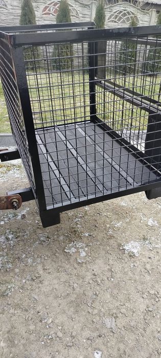 Skrzynia transportowa do ciągnika